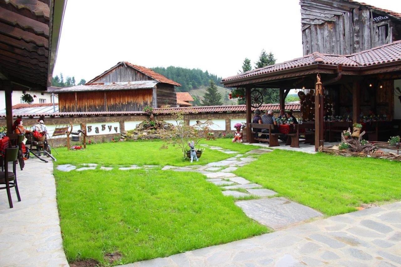 Къща За Гости Бабуч Dobrinishte Dış mekan fotoğraf