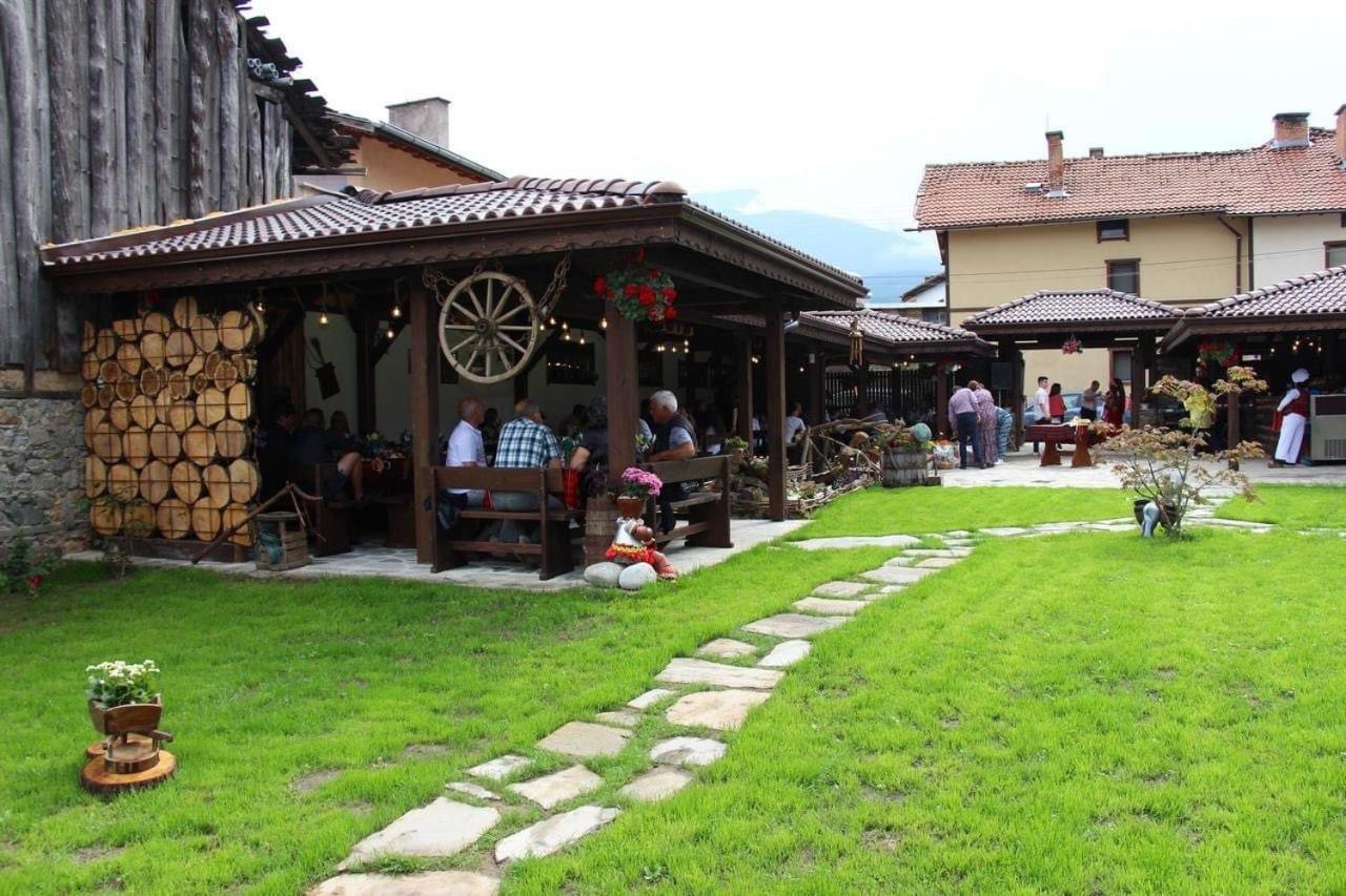 Къща За Гости Бабуч Dobrinishte Dış mekan fotoğraf